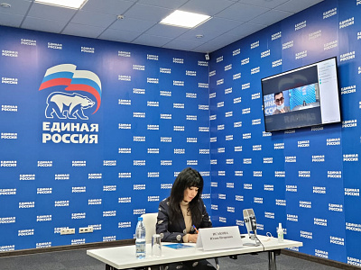 Депутат Юлия Исакова провела приём граждан